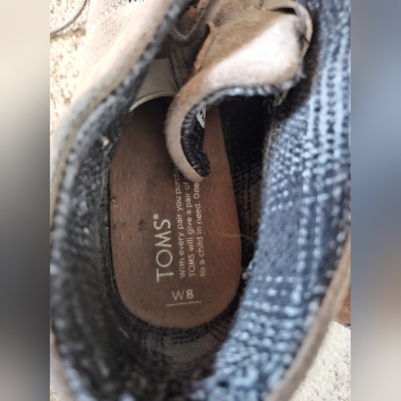 TOMS | Desert Wedge Bootie - Picture 8 of 8